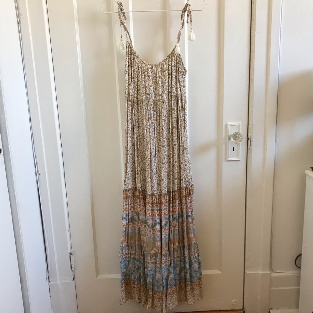 Iris Maxi flowy dress with border print